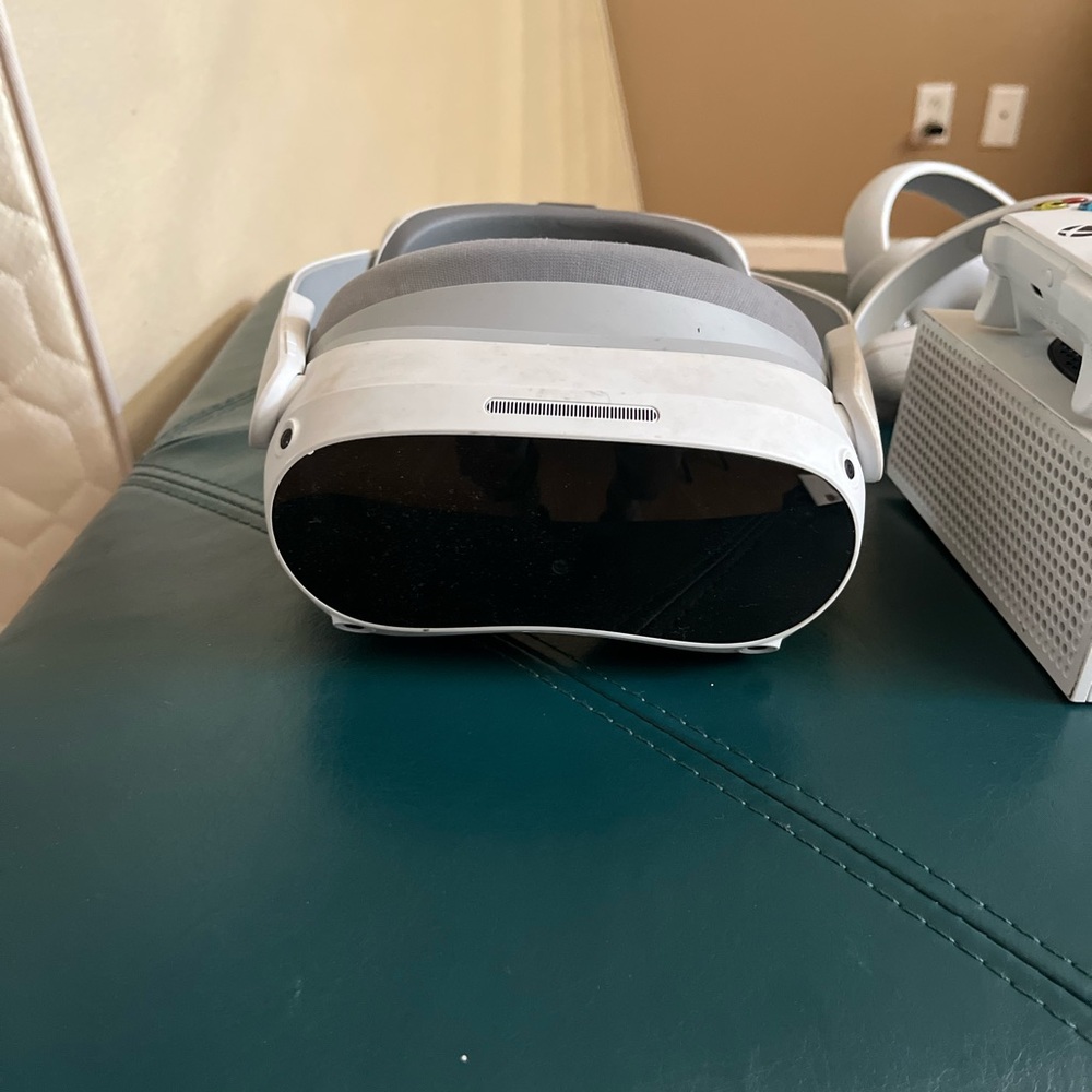 Pico vr 4 - Picture 5 of 6